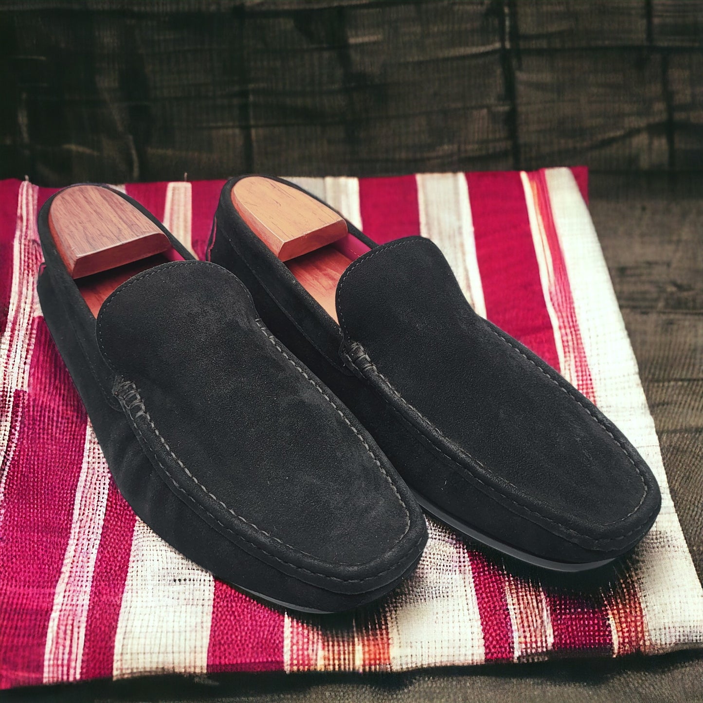 Athens Suede Black
