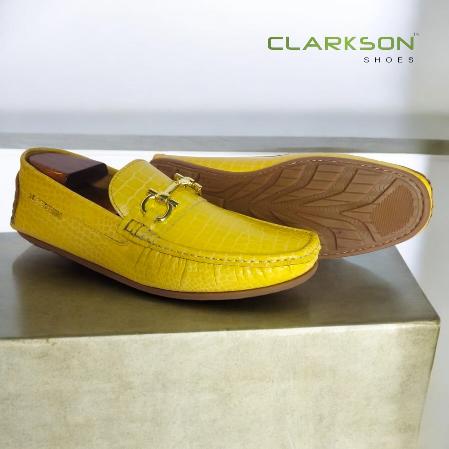 Crocs LY Gold