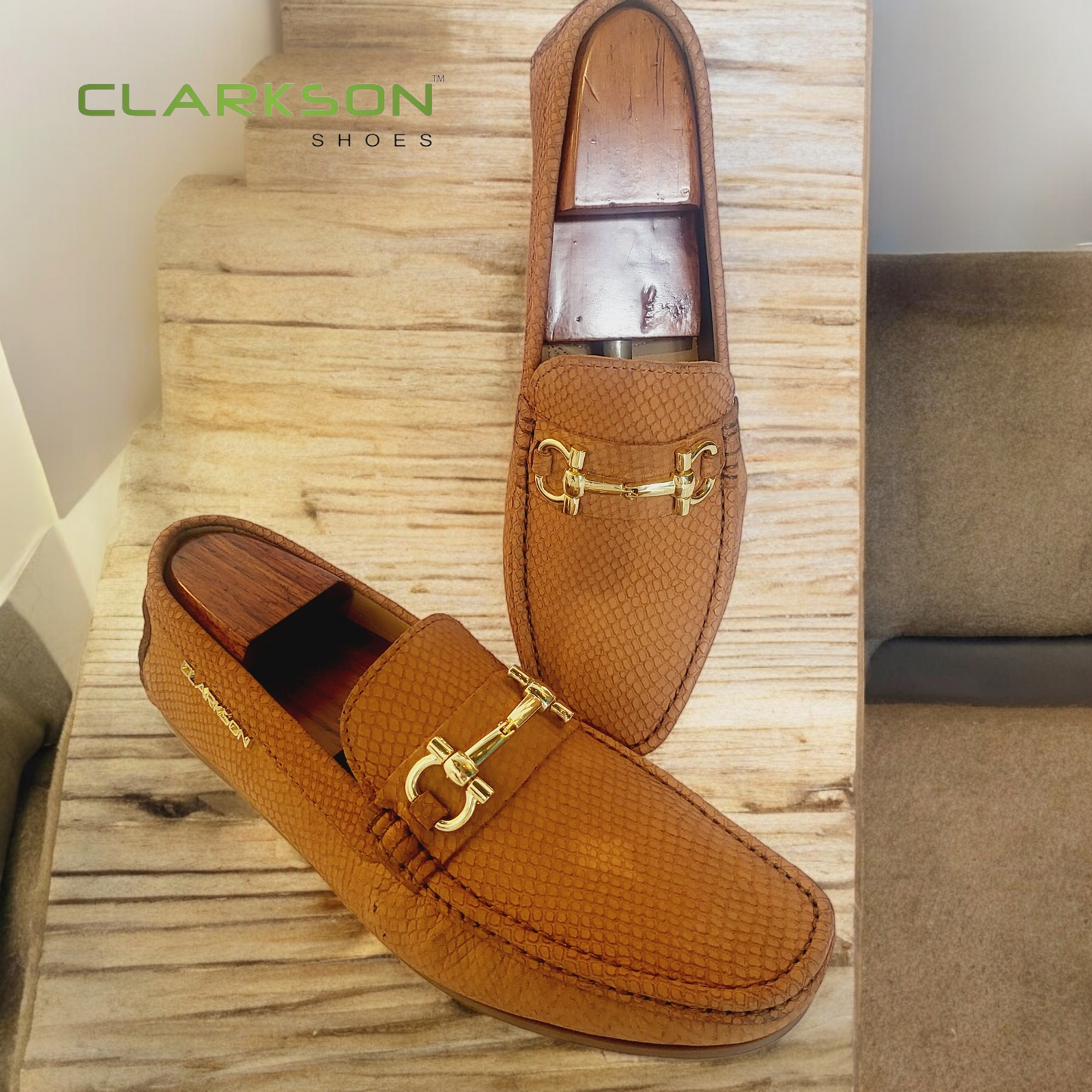 Alfredo Sardina Suede Print