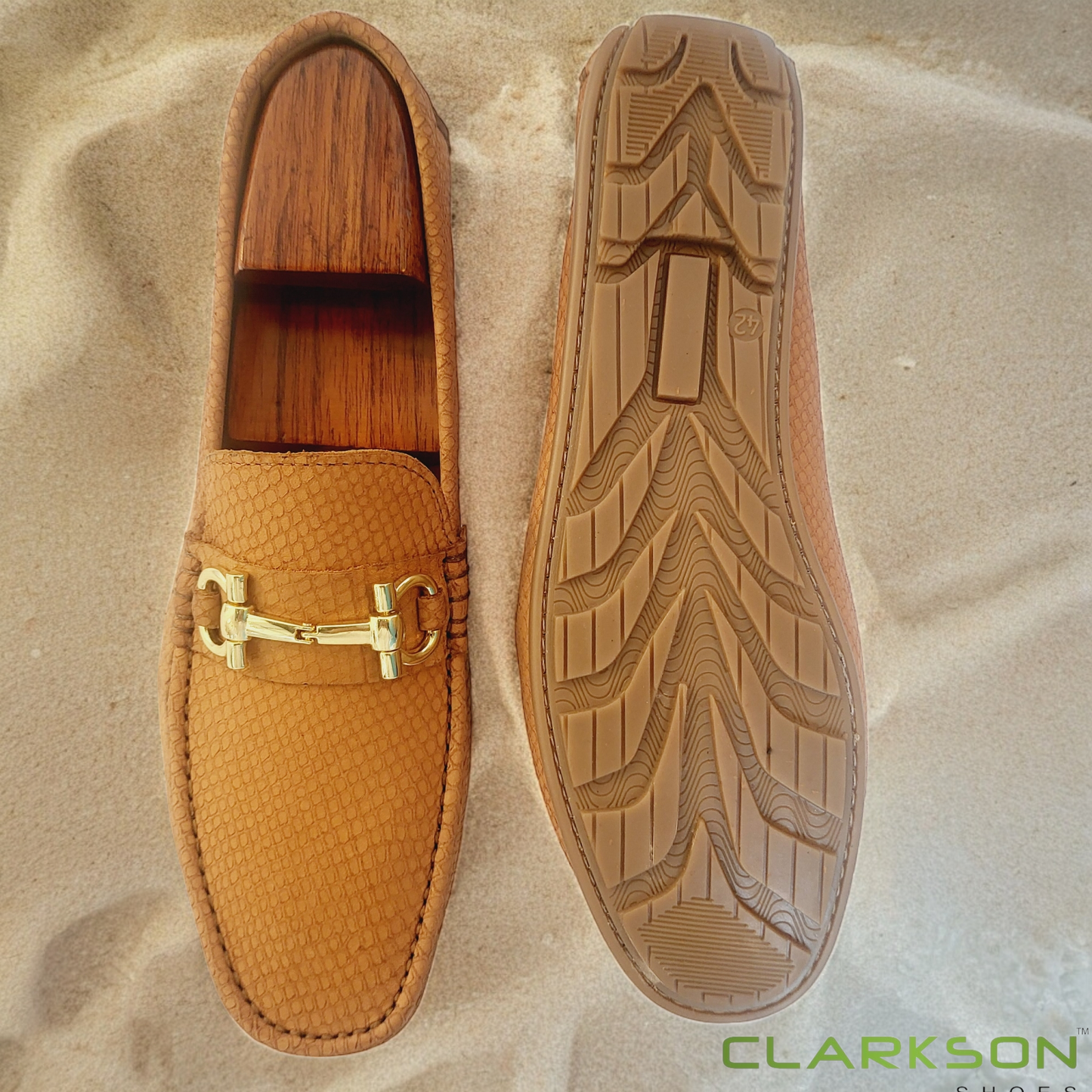 Alfredo Sardina Suede Print