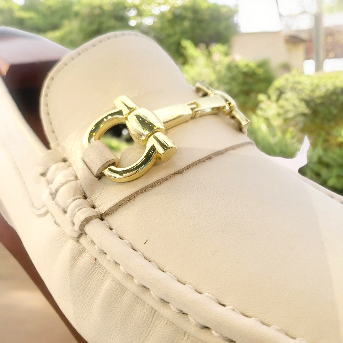 Alfredo Loafers White